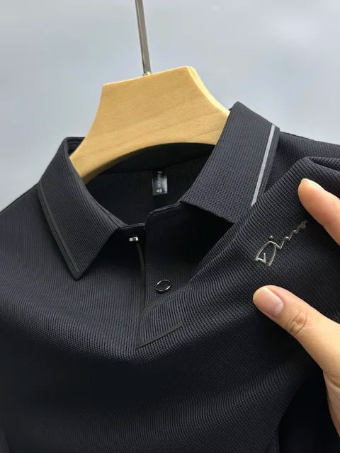James™  Polo